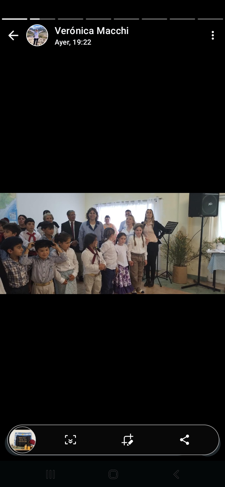 Captura de una entrevista virtual vinculada con la historia del Jardín